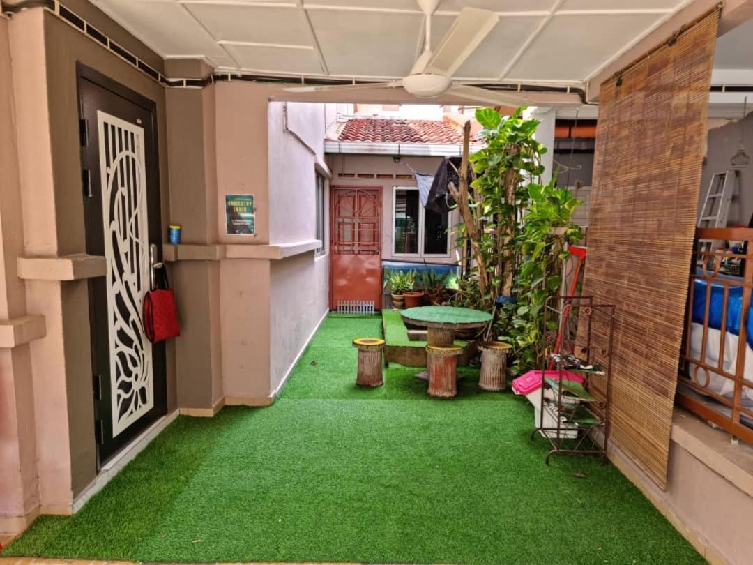 Homestay Lanik Saujana Utama 2 Sungai Buloh Exterior photo